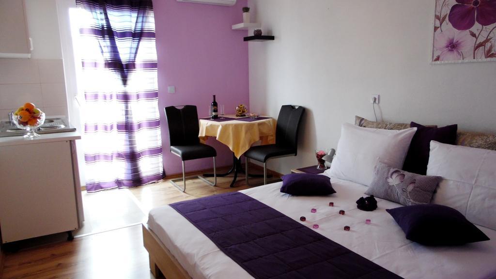 Sara Apartments Makarska Kamer foto